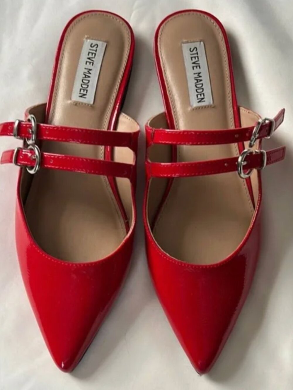 NWT Steve Madden Red Flats